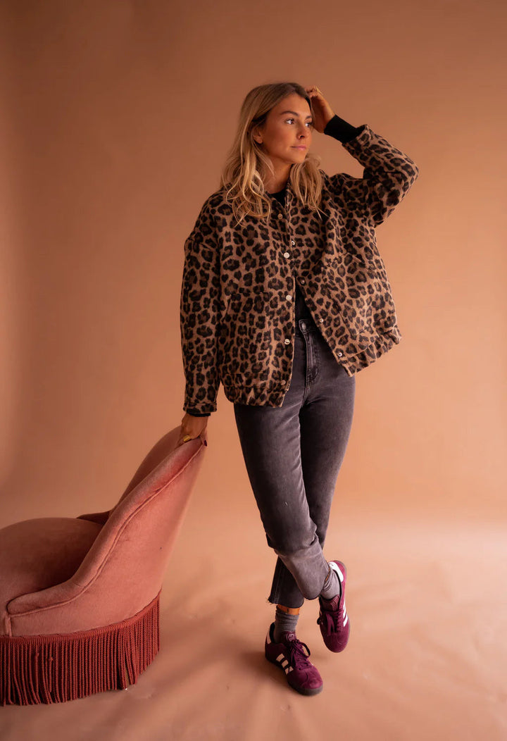 SavannahWild™ | Leopard Print Jacket